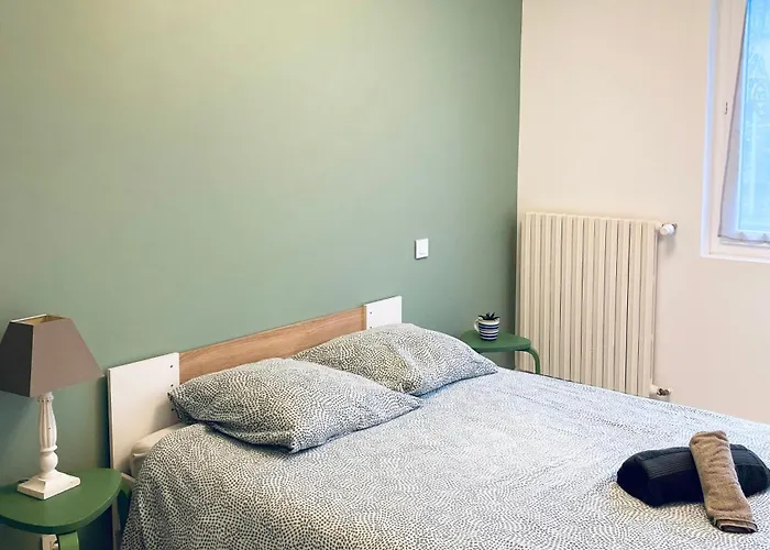 A Nazaire, Parking Gratuit 생나제르